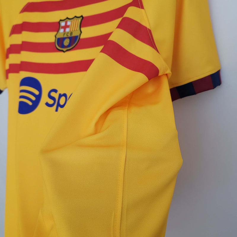 Camisa Barcelona Fourth 2022/23 - Torcedor Feminina